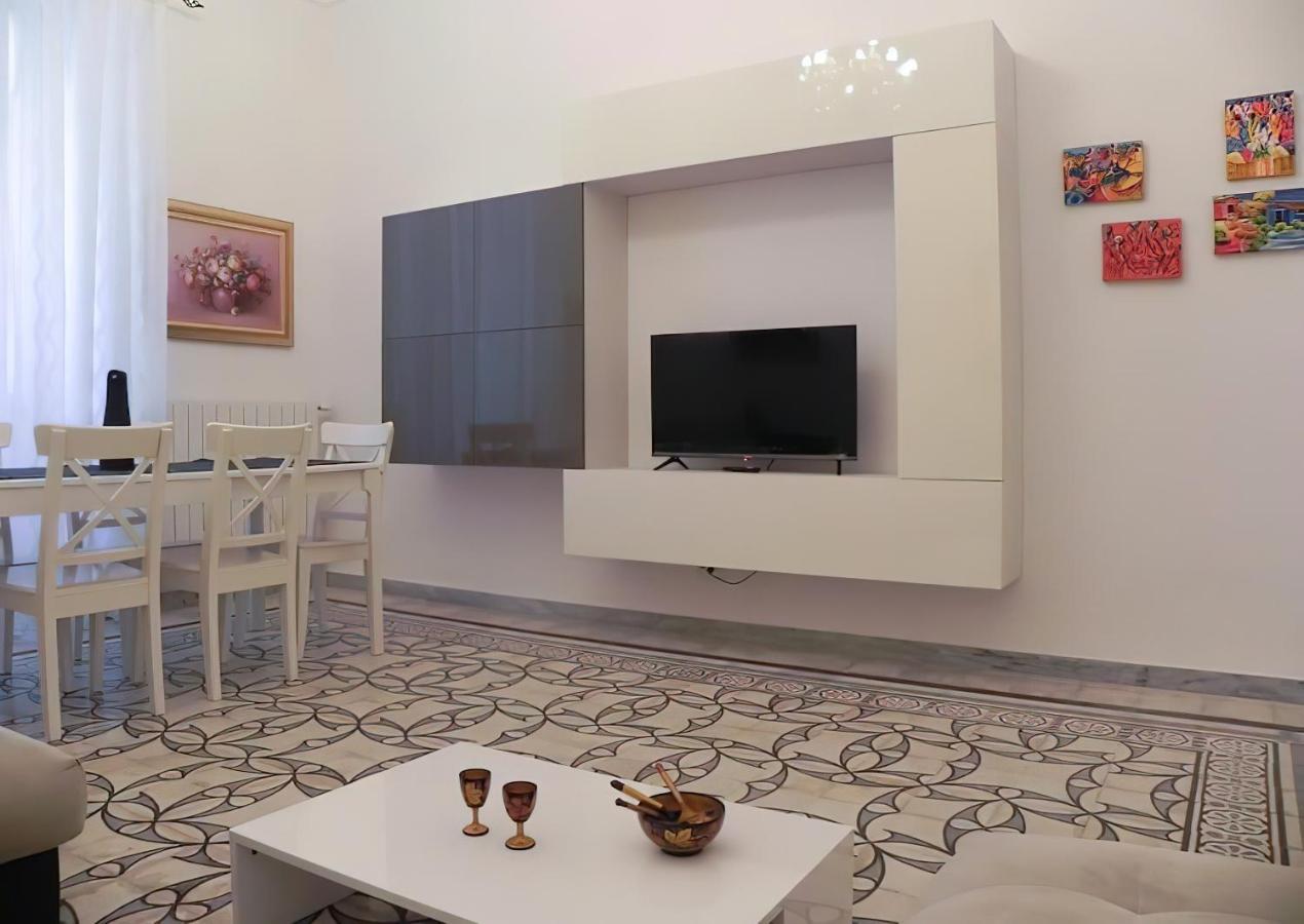 Regina Di Cuori Apartman Mola di Bari Kültér fotó