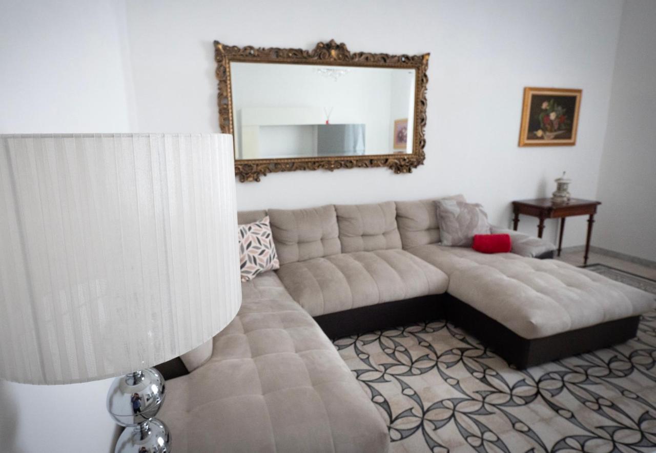 Regina Di Cuori Apartman Mola di Bari Kültér fotó